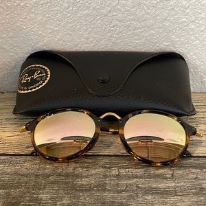 Ray ban round fleck polarized sunglasses